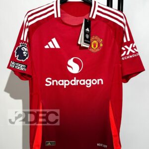Man United แมนยู ชุดเหย้า Home เกรดนักเตะ PLAYER ปี 2024/25 (อาร์ม พรีเมียร์ลีก + ชื่อนักเตะ + เบอร์)